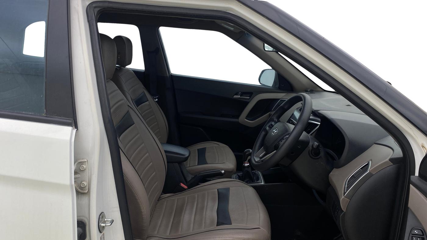 2016 Hyundai Creta SX PLUS 1.6 PETROL, Petrol, Manual, 85,593 km, Right Side Front Door Cabin