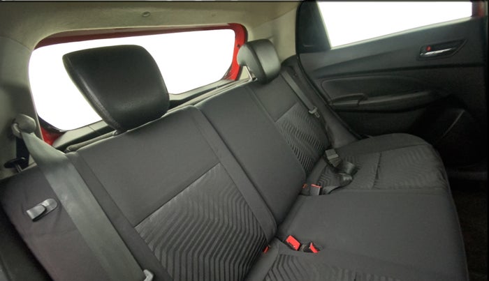 2021 Maruti Swift ZXI, Petrol, Manual, 72,301 km, Right Side Rear Door Cabin