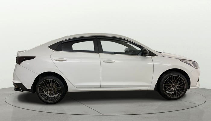 2022 Hyundai Verna S PLUS 1.5 VTVT, Petrol, Manual, 71,693 km, Right Side View