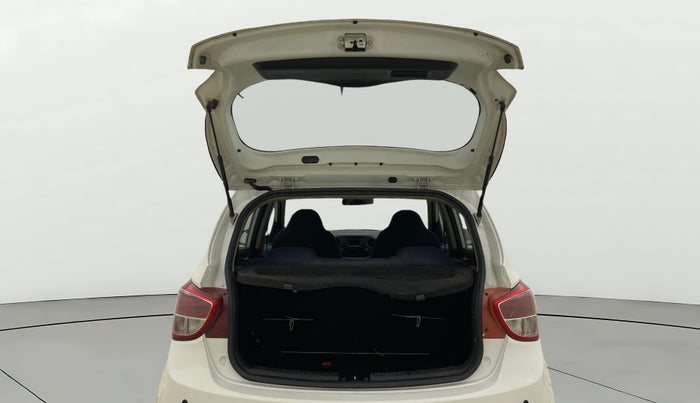 2016 Hyundai Grand i10 SPORTZ 1.2 KAPPA VTVT, Petrol, Manual, 73,693 km, Boot Door Open