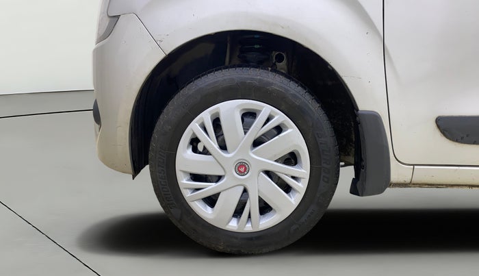 2020 Maruti New Wagon-R VXI 1.2, Petrol, Manual, 28,925 km, Left Front Wheel