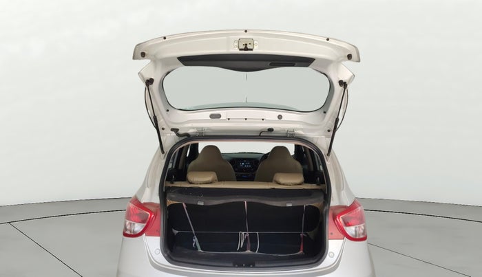 2017 Hyundai Grand i10 ASTA 1.2 KAPPA VTVT, Petrol, Manual, 28,009 km, Boot Door Open