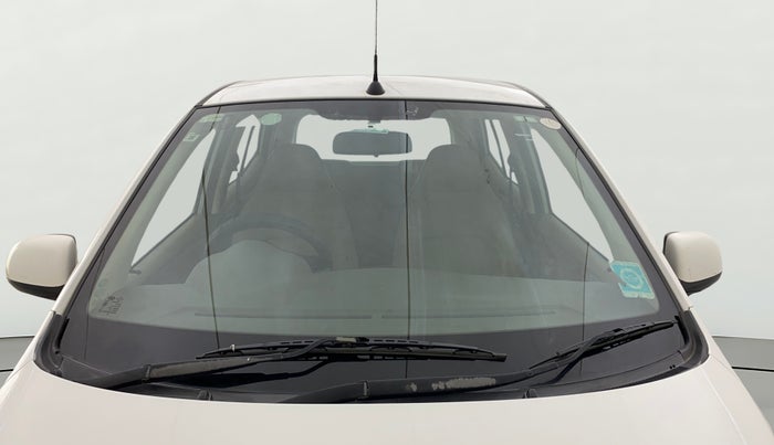 2016 Hyundai i10 SPORTZ 1.1, CNG, Manual, 1,13,611 km, Front Windshield