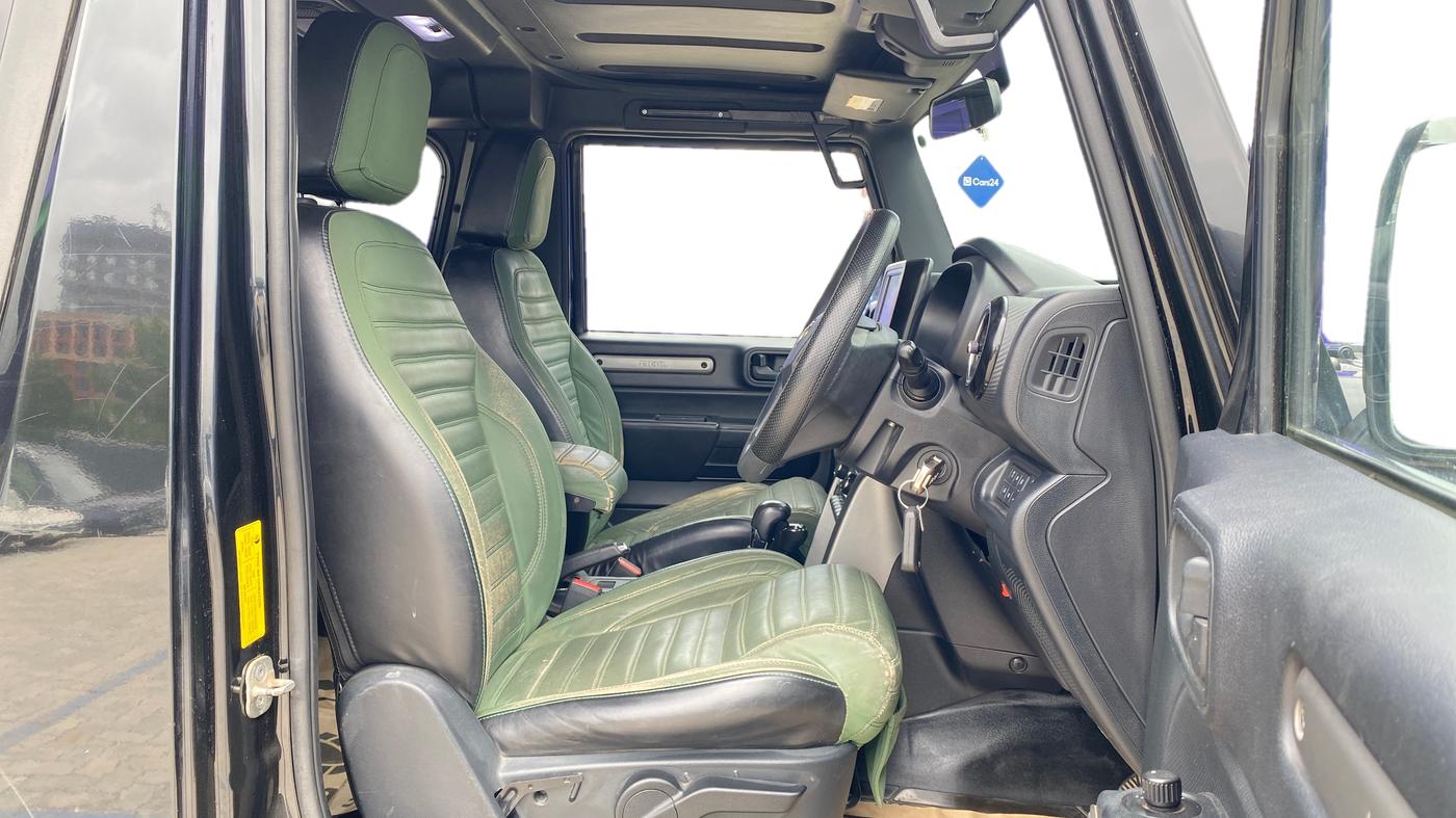 2021 Mahindra Thar LX PETROL HT 4WD AT, Petrol, Automatic, 42,277 km, Right Side Front Door Cabin