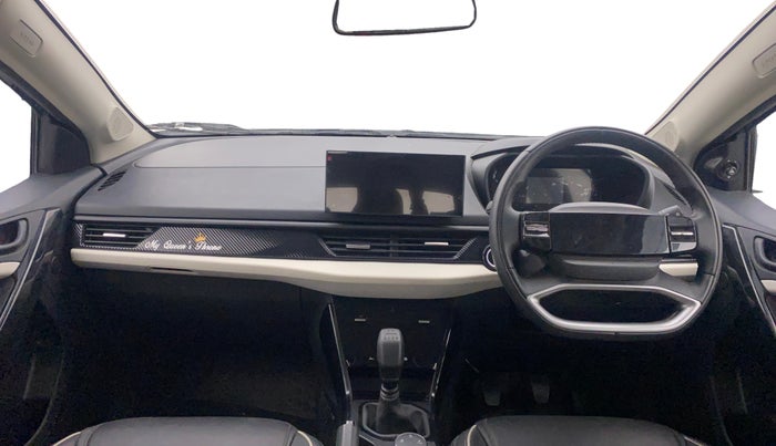 2025 Tata Curvv Creative 1.2 Petrol 6MT, Petrol, Manual, 13,302 km, Dashboard