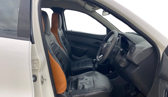 2016 Renault Kwid RXT 0.8, Petrol, Manual, 61,253 km, Right Side Front Door Cabin