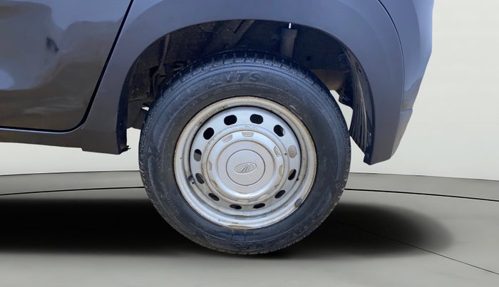 2018 Mahindra KUV 100 NXT K2 P 6 STR, CNG, Manual, 70,969 km, Left Rear Wheel