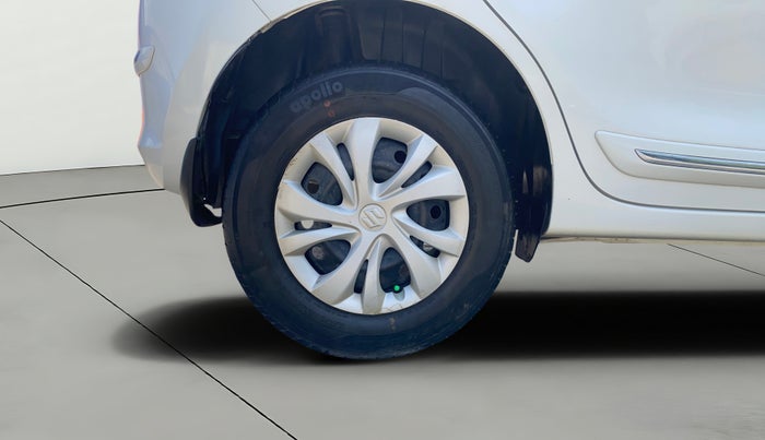 2019 Maruti Swift VXI AMT, Petrol, Automatic, 45,448 km, Right Rear Wheel