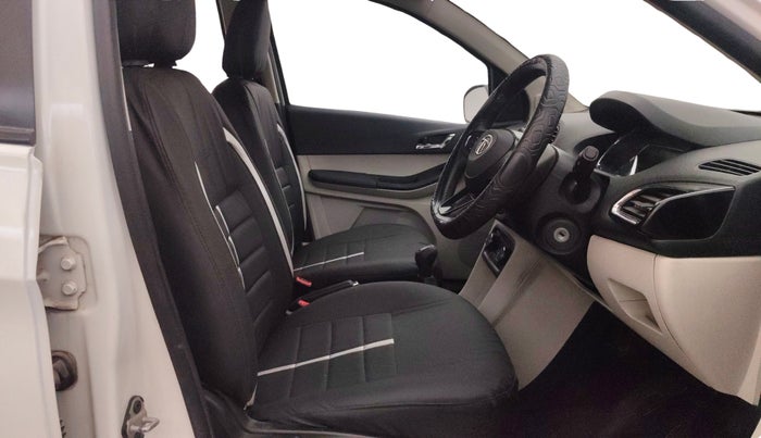 2022 Tata Tiago XZ PLUS CNG, CNG, Manual, 47,300 km, Right Side Front Door Cabin
