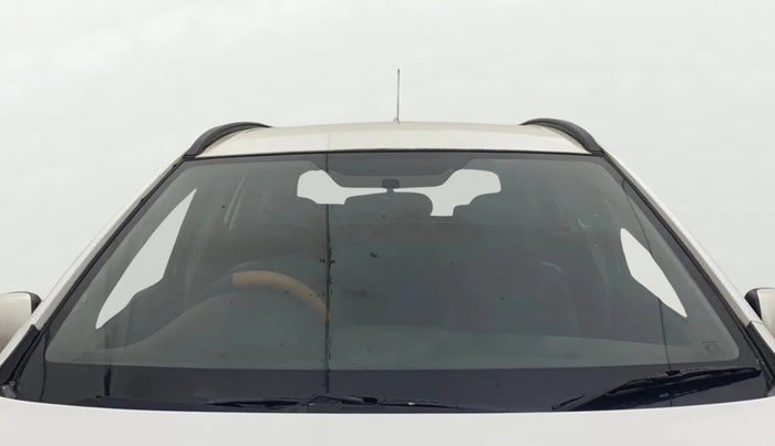 2017 Maruti S Cross DELTA 1.3, Diesel, Manual, 1,32,280 km, Front Windshield