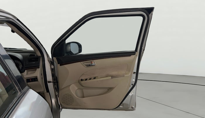 2014 Maruti Swift Dzire VXI, Petrol, Manual, 49,302 km, RHS Front Door