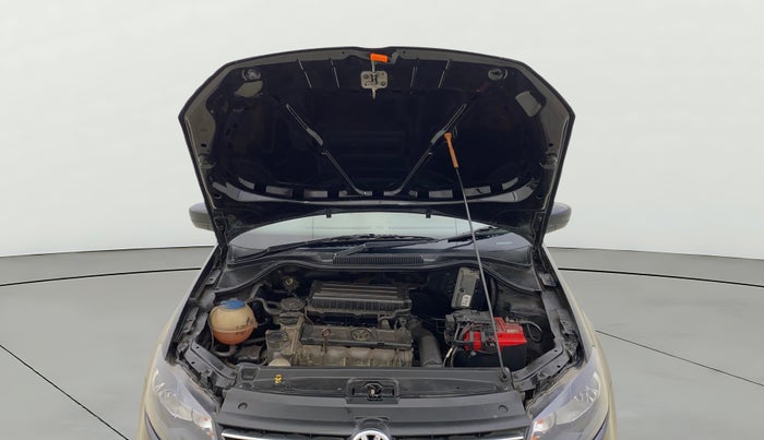 2013 Volkswagen Vento HIGHLINE 1.6 MPI, Petrol, Manual, 18,870 km, Open Bonet