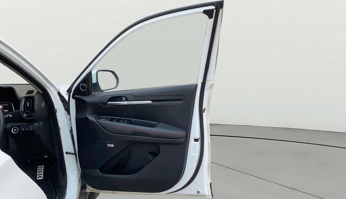 2023 KIA SONET GTX PLUS 1.0 IMT, Petrol, Manual, 20,434 km, RHS Front Door