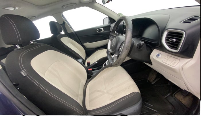 2023 Hyundai VENUE SX 1.2 PETROL, Petrol, Manual, 17,044 km, Right Side Front Door Cabin