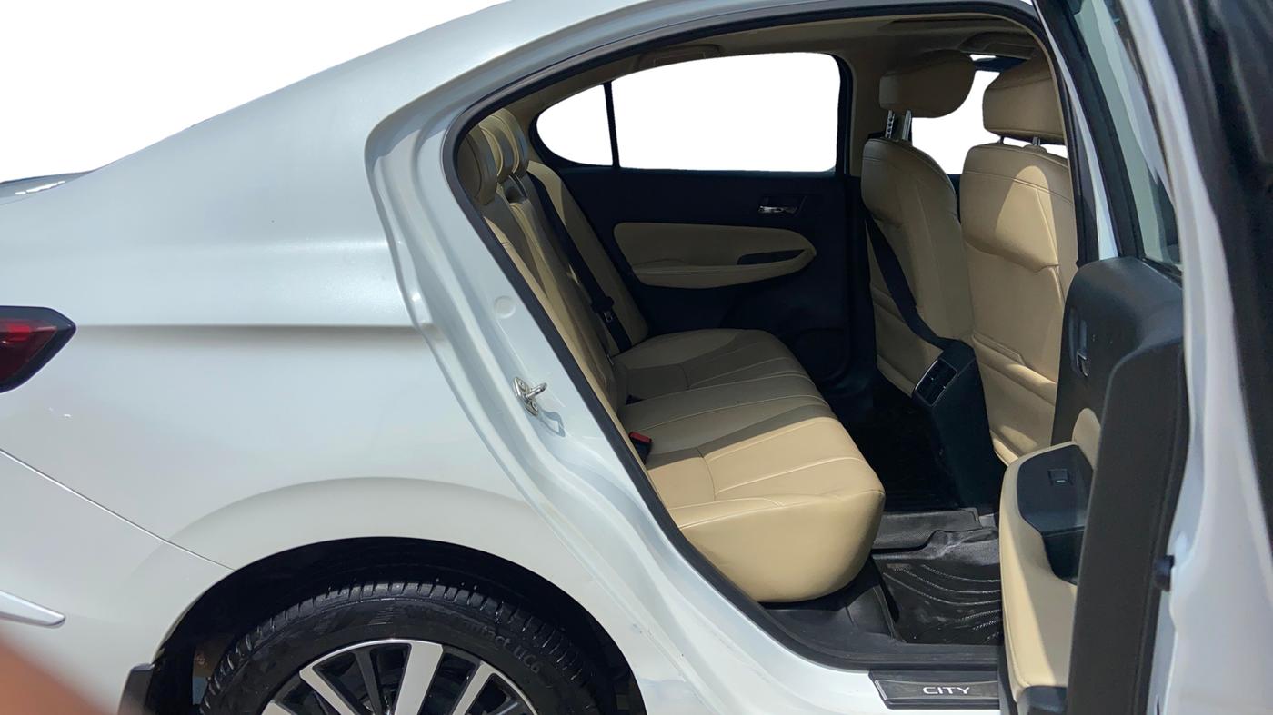 2022 Honda City 1.5L I-VTEC ZX CVT, Petrol, Automatic, 86,675 km, Right Side Rear Door Cabin