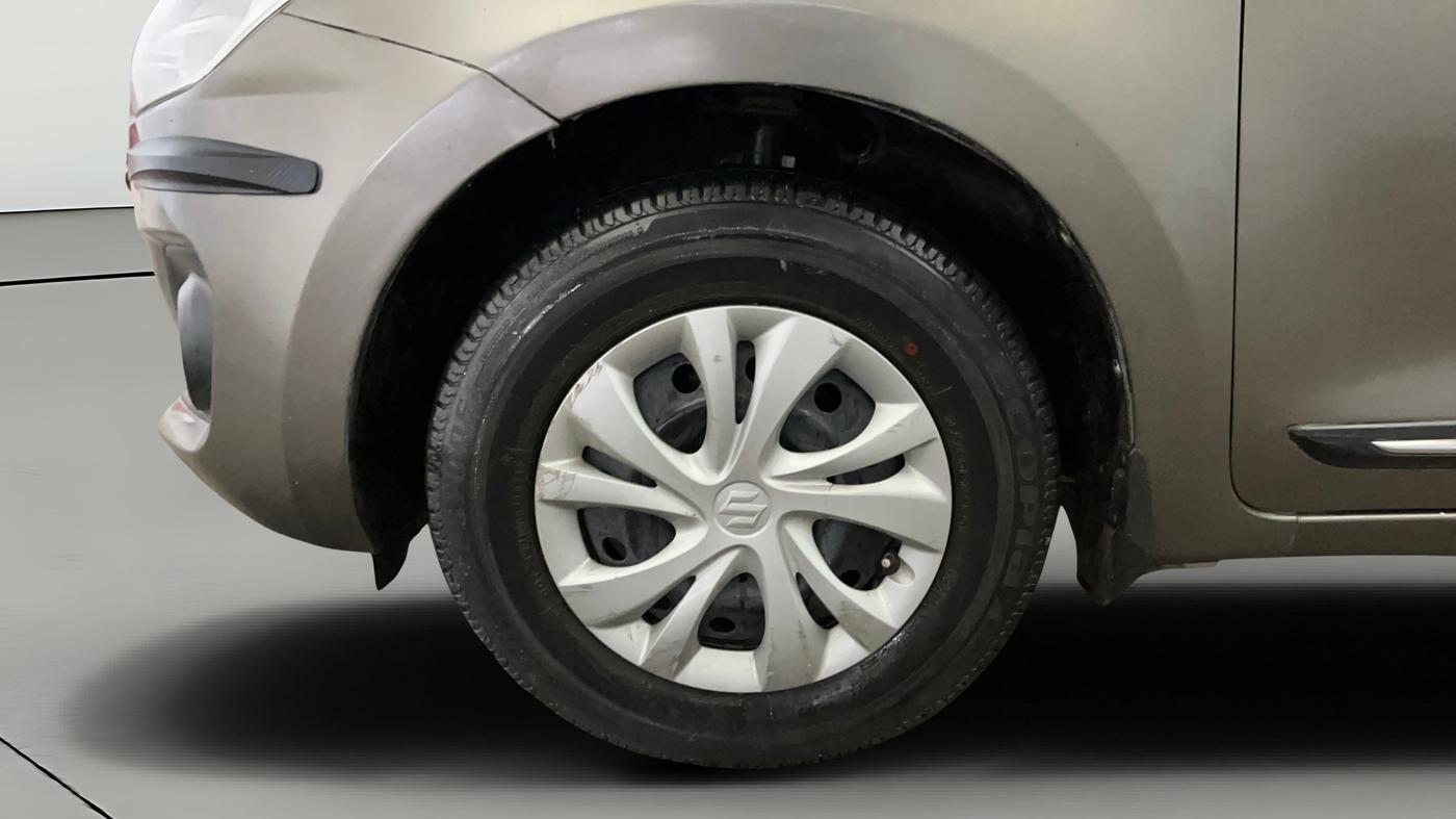 2021 Maruti Swift VXI, Petrol, Manual, 24,214 km, Left Front Wheel