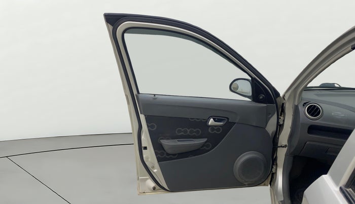 2016 Maruti Alto 800 VXI, Petrol, Manual, 73,992 km, LHS Front Door