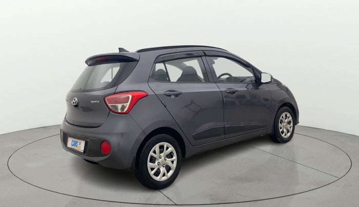 2018 Hyundai Grand i10 SPORTZ 1.2 KAPPA VTVT, Petrol, Manual, 40,566 km, Right Back Diagonal