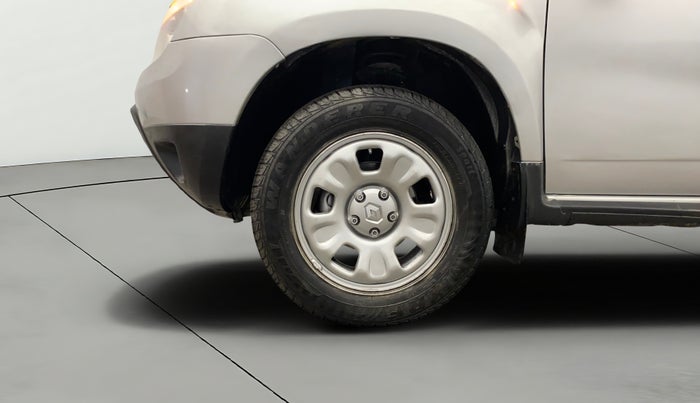 2013 Renault Duster 85 PS RXL DIESEL, Diesel, Manual, 1,49,882 km, Left Front Wheel