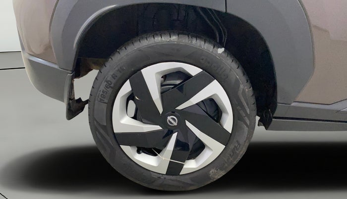 2021 Nissan MAGNITE XL, Petrol, Manual, 64,448 km, Right Rear Wheel