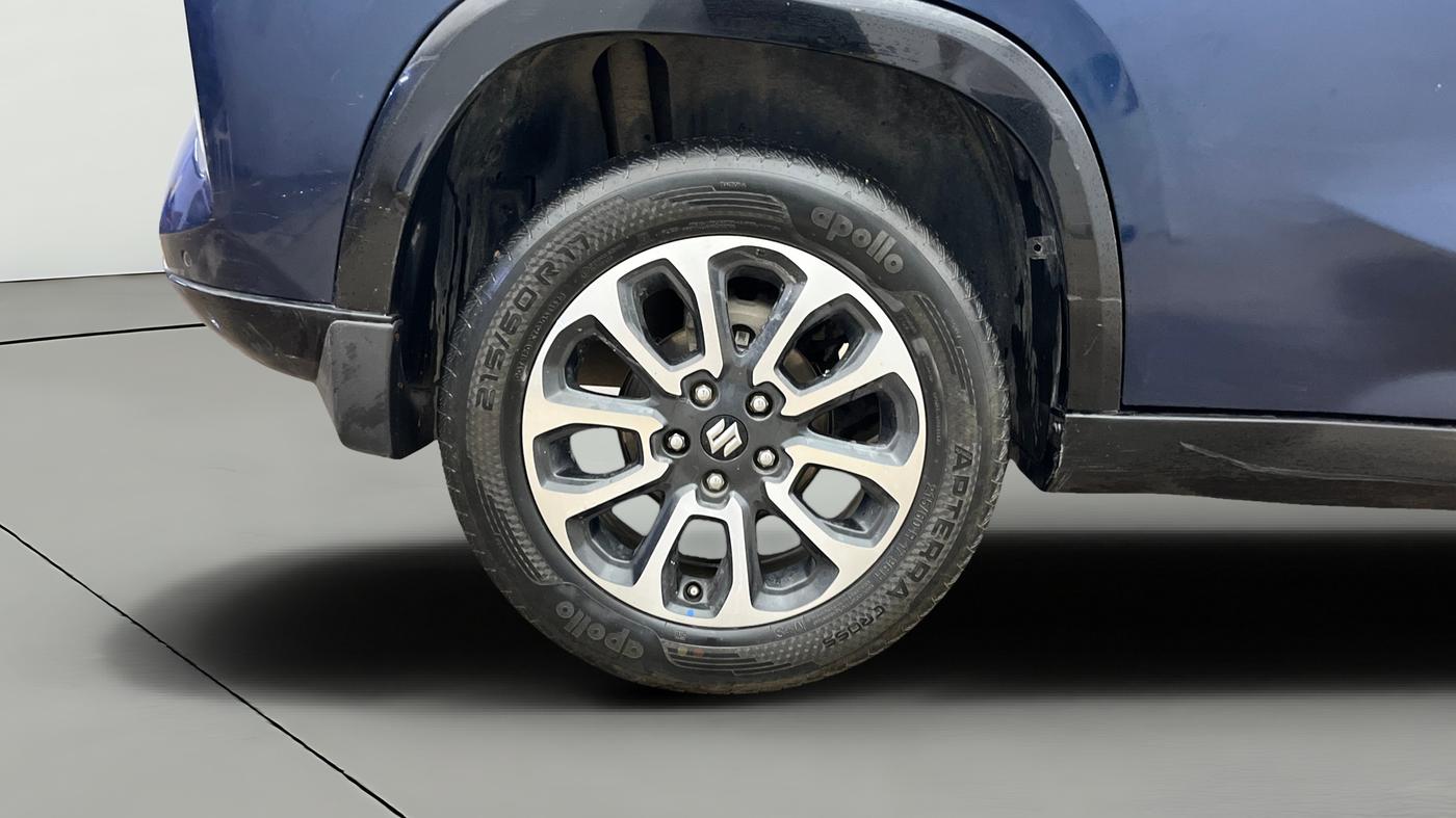 2023 Maruti Grand Vitara ALPHA PLUS HYBRID ECVT, Hybrid, Automatic, 73,844 km, Right Rear Wheel