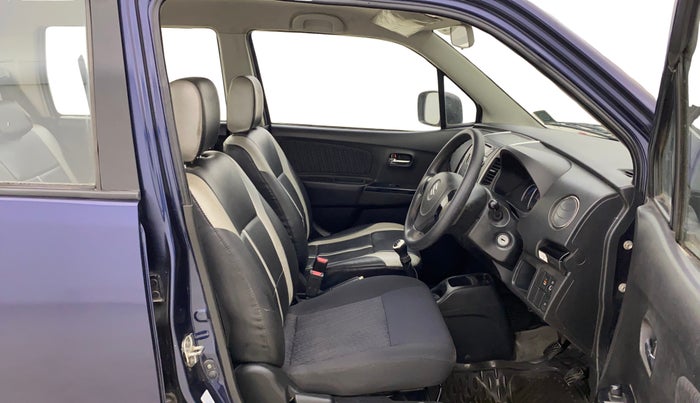 2014 Maruti Wagon R Stingray VXI, Petrol, Manual, 55,937 km, Right Side Front Door Cabin