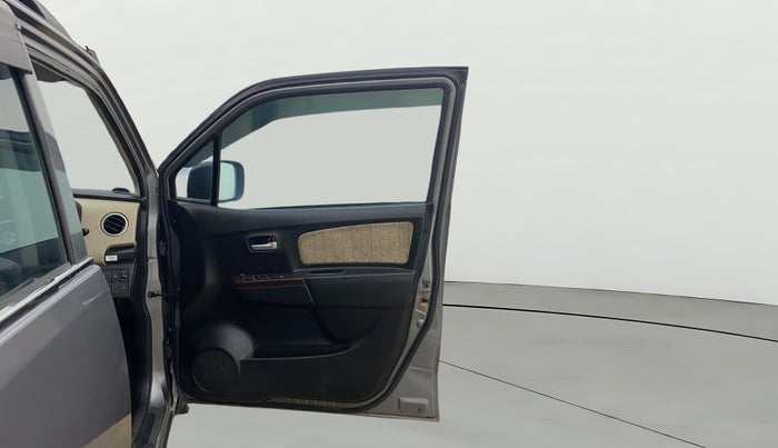 2018 Maruti Wagon R 1.0 VXI, Petrol, Manual, 78,232 km, RHS Front Door