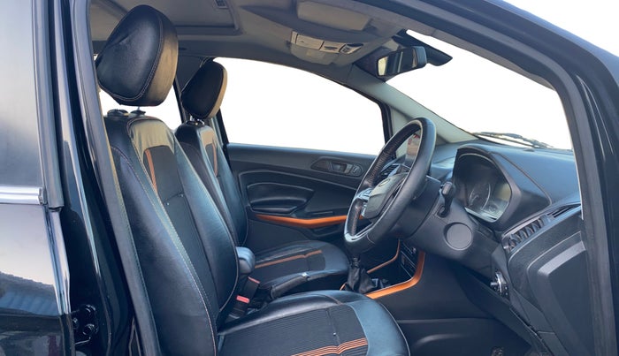 2019 Ford Ecosport TITANIUM 1.5L SPORTS(SUNROOF) DIESEL, Diesel, Manual, 61,452 km, Right Side Front Door Cabin