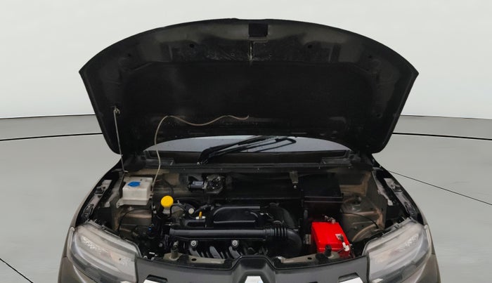 2022 Renault Kwid RXT 1.0 (O), Petrol, Manual, 38,311 km, Open Bonet