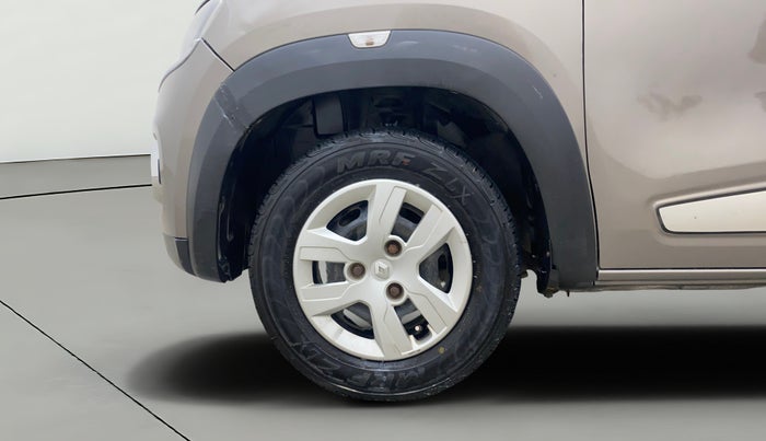 2016 Renault Kwid RXT 1.0 AMT, Petrol, Automatic, 75,000 km, Left Front Wheel