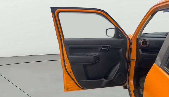 2020 Maruti S PRESSO VXI+, Petrol, Manual, 28,742 km, LHS Front Door