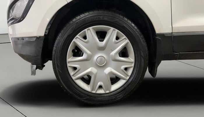 2018 Ford Ecosport TREND+ 1.5L DIESEL, Diesel, Manual, 1,32,511 km, Left Front Wheel