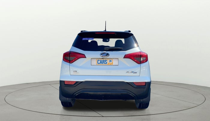 2022 Mahindra XUV300 W8 (O) 1.2 PETROL AMT, Petrol, Automatic, 36,068 km, Back/Rear