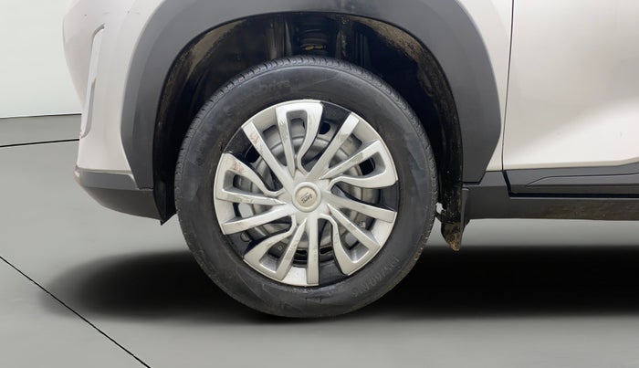 2023 Nissan MAGNITE XE, Petrol, Manual, 22,049 km, Left Front Wheel