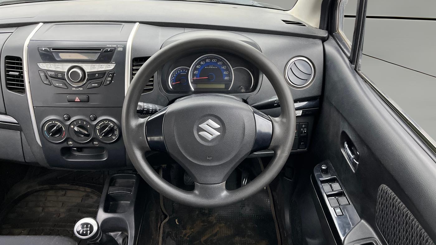 2013 Maruti Wagon R Stingray VXI, Petrol, Manual, 27,804 km, Steering Wheel Close Up