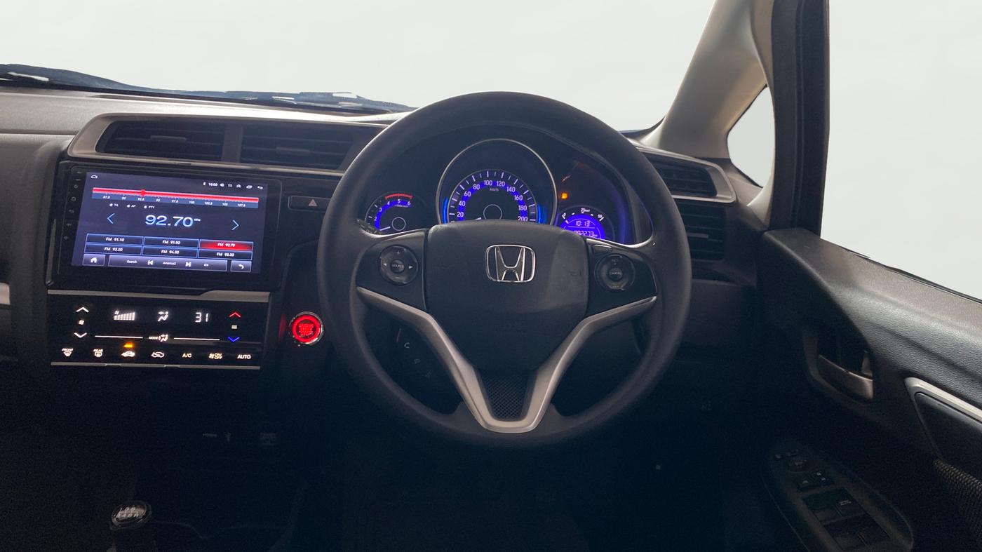2017 Honda WR-V 1.5L I-DTEC VX MT, Diesel, Manual, 92,273 km, Steering Wheel Close Up