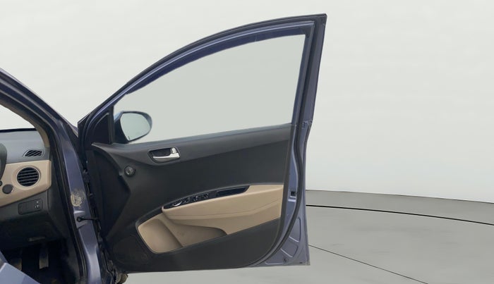 2013 Hyundai Grand i10 SPORTZ 1.1 CRDI, Diesel, Manual, 67,234 km, RHS Front Door