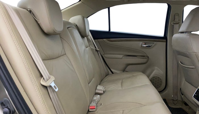 2019 Maruti Ciaz ALPHA  AT 1.5 SHVS PETROL, Petrol, Automatic, 35,780 km, Right Side Rear Door Cabin