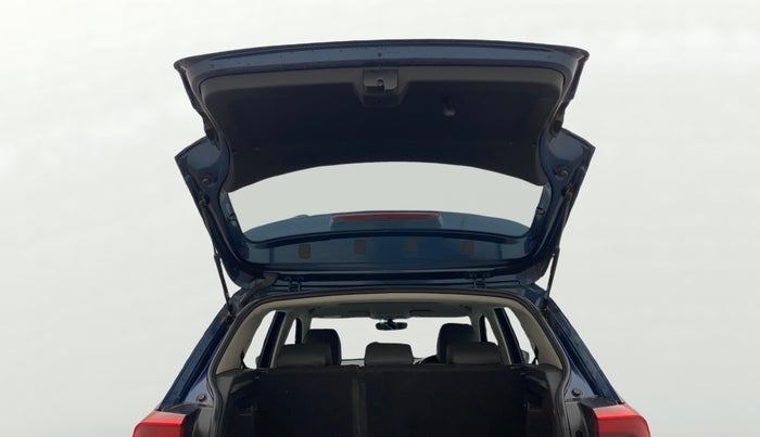 2023 Skoda KUSHAQ STYLE 1.5L TSI DSG, Petrol, Automatic, 24,229 km, Boot Door Open