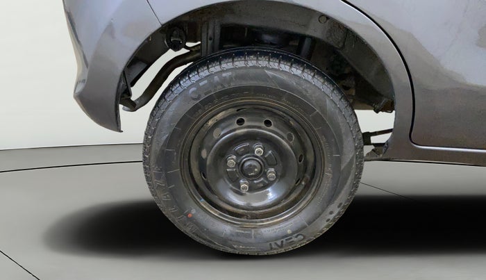 2018 Maruti Alto 800 LXI, Petrol, Manual, 35,694 km, Right Rear Wheel