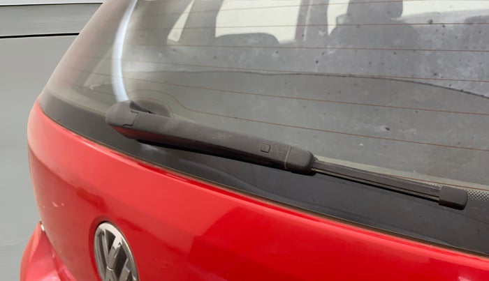 2015 Volkswagen Polo COMFORTLINE 1.2L, Petrol, Manual, 86,711 km, Rear Wiper