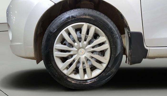 2014 Maruti Celerio VXI, Petrol, Manual, 41,089 km, Left Front Wheel