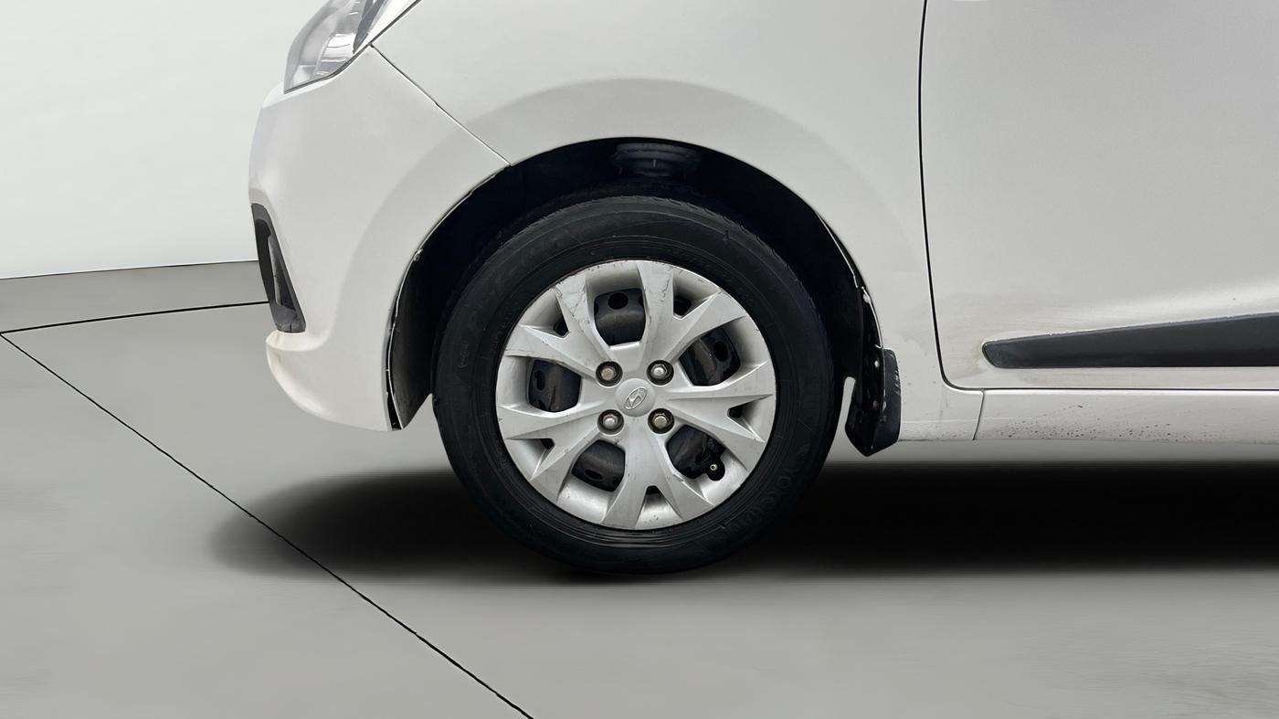 2014 Hyundai Grand i10 SPORTZ 1.2 KAPPA VTVT, Petrol, Manual, 73,809 km, Left Front Wheel