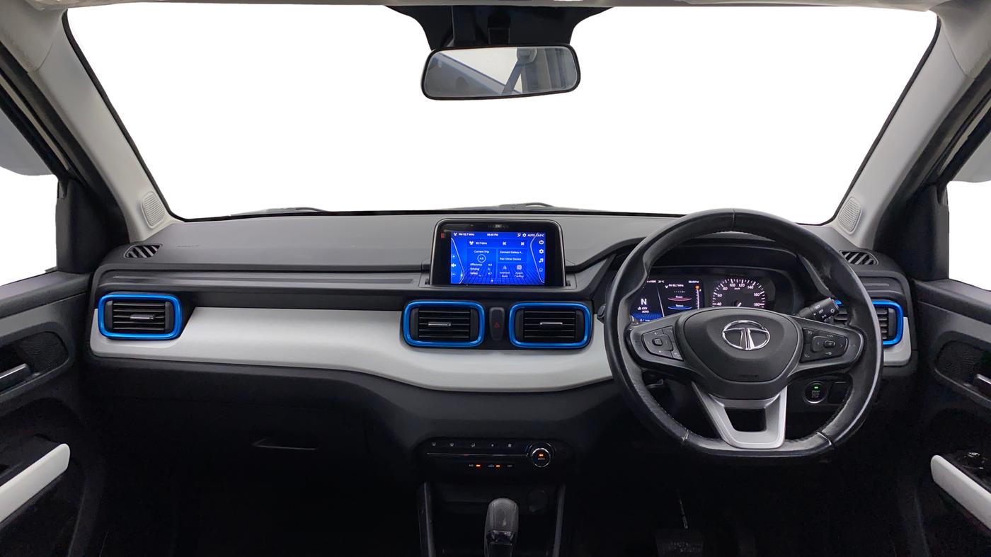 2021 Tata PUNCH CREATIVE AMT 1.2 RTN DUAL TONE, Petrol, Automatic, 43,489 km, Dashboard