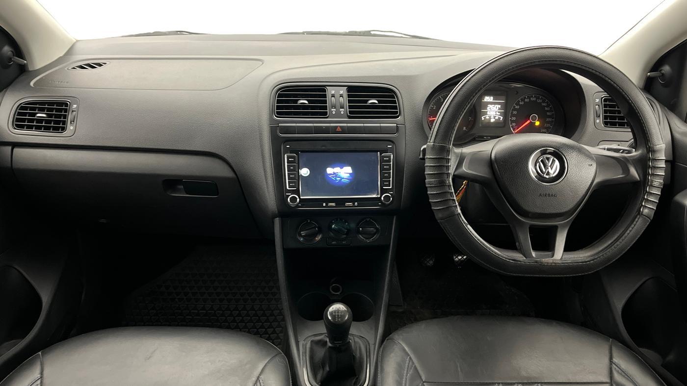 2015 Volkswagen Polo TRENDLINE 1.2L PETROL, Petrol, Manual, 63,722 km, Dashboard