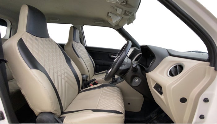 2022 Maruti New Wagon-R ZXI PLUS 1.2, Petrol, Manual, 81,929 km, Right Side Front Door Cabin