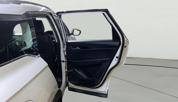 2019 MG HECTOR SHARP 2.0 DIESEL, Diesel, Manual, 86,762 km, RHS Rear Door