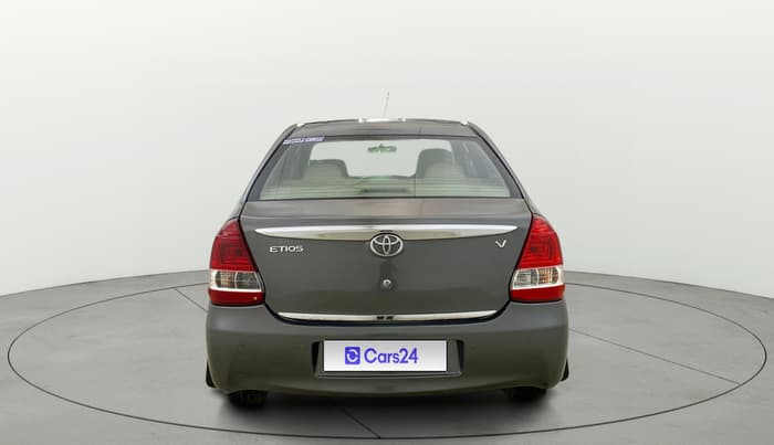 2013 Toyota Etios V, Petrol, Manual, 38,460 km, Back/Rear