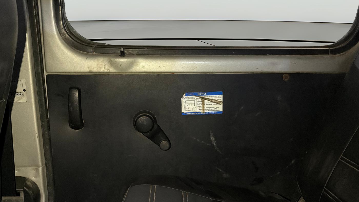 2020 Maruti Eeco 5 STR WITH A/C+HTR CNG, CNG, Manual, 1,23,137 km, RHS Rear Door