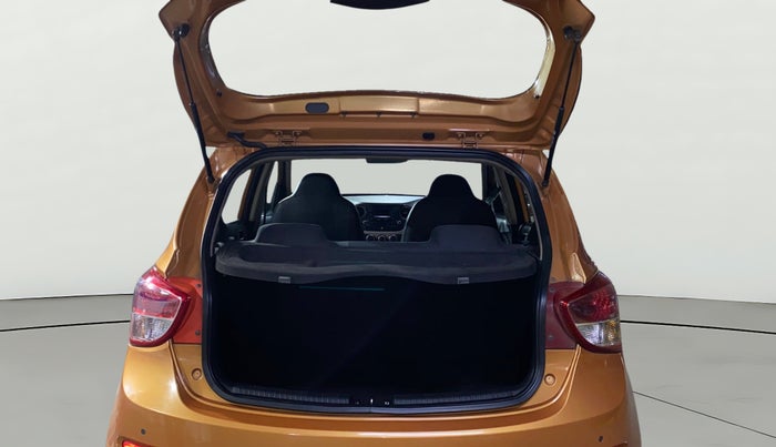 2014 Hyundai Grand i10 SPORTZ 1.2 KAPPA VTVT, Petrol, Manual, 64,085 km, Boot Open Zoomed View